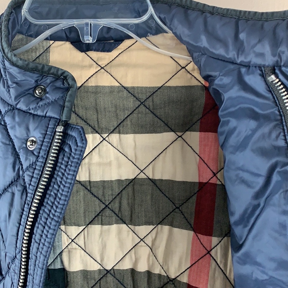 Burberry Quilted Children’s Jacket - Picture 7 of 8